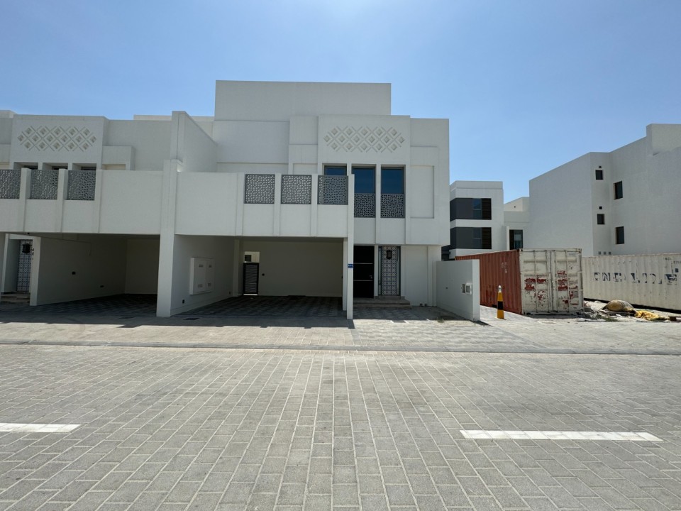 4 bedrooms Villa in Al Dair, Bahrain No. 1255