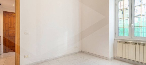 2 rooms Apartment in Ciampino, Italy No. 21452 11