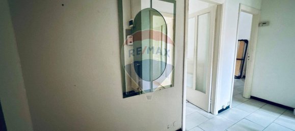 3 rooms Apartment in Savona, Italy No. 158914 5