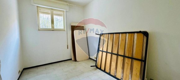 3 rooms Apartment in Savona, Italy No. 158914 10