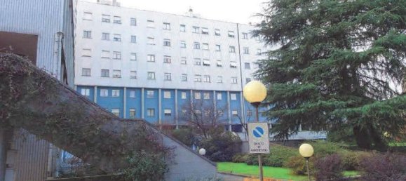 6-salle Appartement à Milan, Italy No. 291493 3