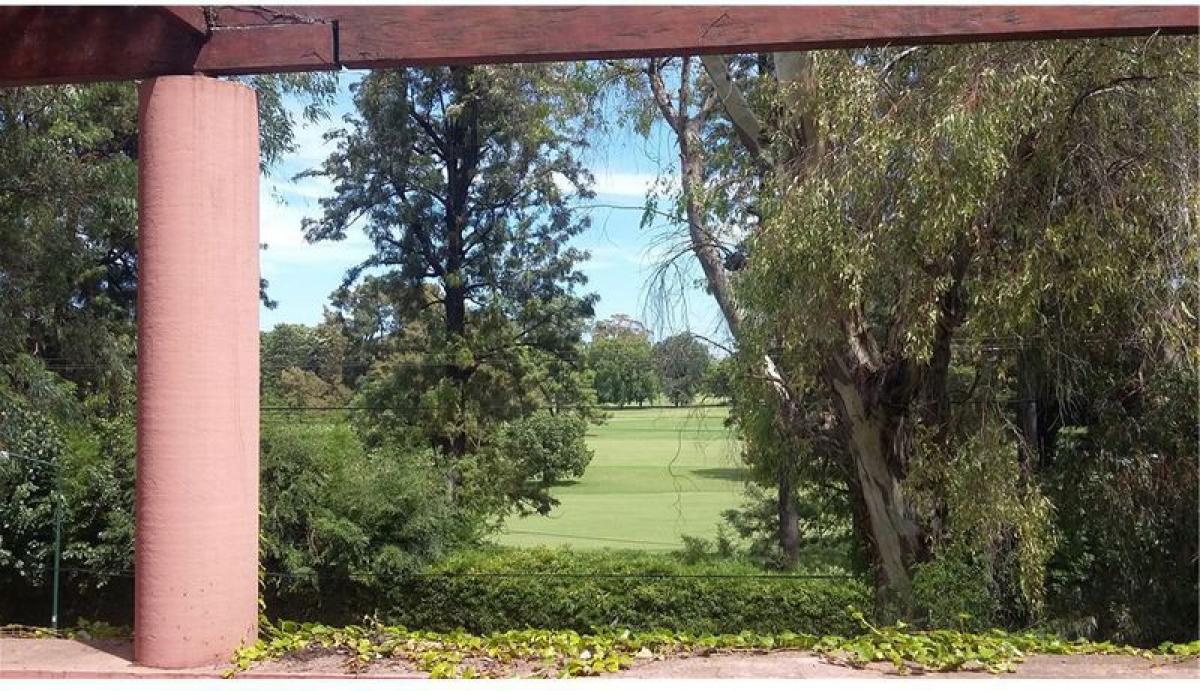 3 bedrooms Apartment in San Isidro, Argentina No. 2157