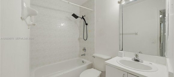 2 dormitorios propiedad comercial en venta en Miami, Miami-Dade, Florida, USA № 615011 5