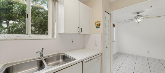 2 dormitorios propiedad comercial en venta en Miami, Miami-Dade, Florida, USA № 615011 14
