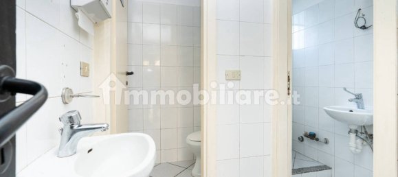 Imóvel comercial de 2 divisões em Venaria Reale, Italy N.º 119886 9