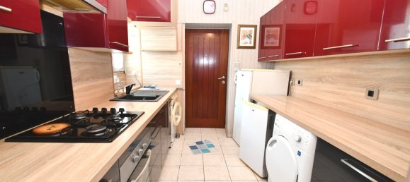 2 bedrooms Apartment in Montfermeil, France No. 181059 2