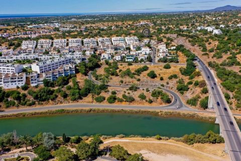 4 غرف نوم منزل في Tavira, Portugal رقم 325611