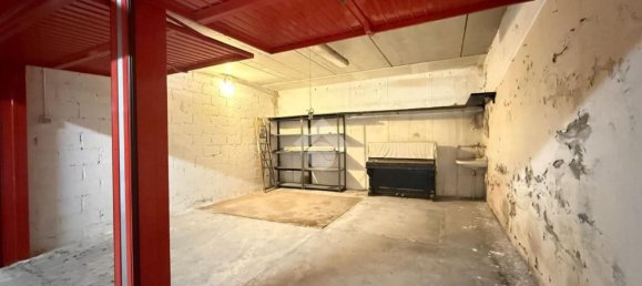 28m² Garage in Trieste, Italy No. 324049 4