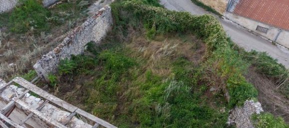 3 rooms House in Borgorose, Italy No. 91245 8