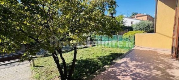 Villa de 3 dormitorios en Como, Italy No. 341013 6