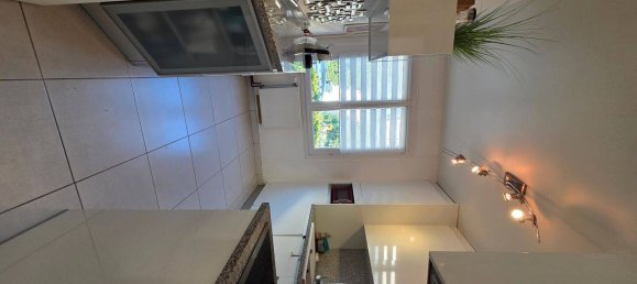 3 bedrooms House in Parmain, France No. 346096 6