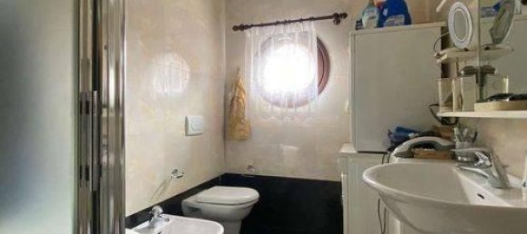 5غرفة شقة في Modena, Italy رقم 165094 16