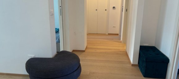 4 bedrooms Apartment in Pescara, Italy No. 350899 8