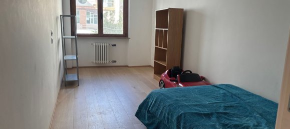 4 bedrooms Apartment in Pescara, Italy No. 350899 9