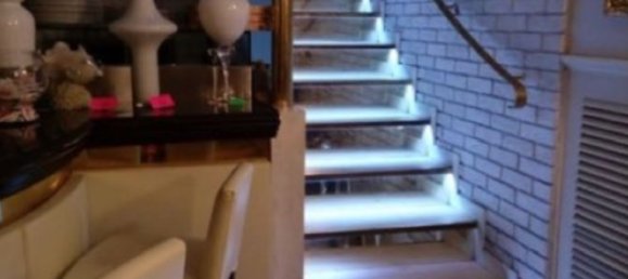 335m² Commercial property in Campione d'Italia, Italy No. 59610 8