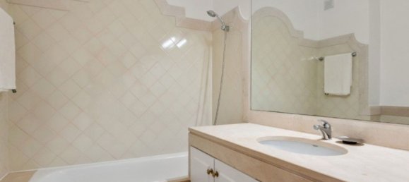 4 غرف نوم شقة في Cascais, Portugal رقم 110467 14