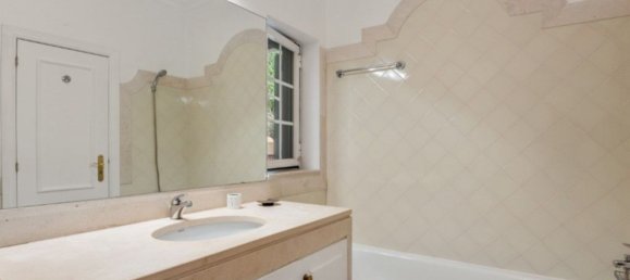 4 غرف نوم شقة في Cascais, Portugal رقم 110467 12