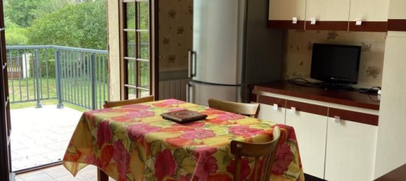 6 bedrooms House in La Guerche-sur-l'Aubois, France No. 69222 26