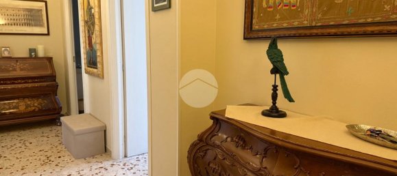 2 bedrooms Apartment in Palermo, Italy No. 264015 3