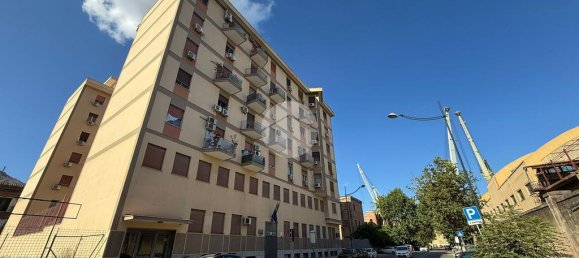 2 bedrooms Apartment in Palermo, Italy No. 264015 23