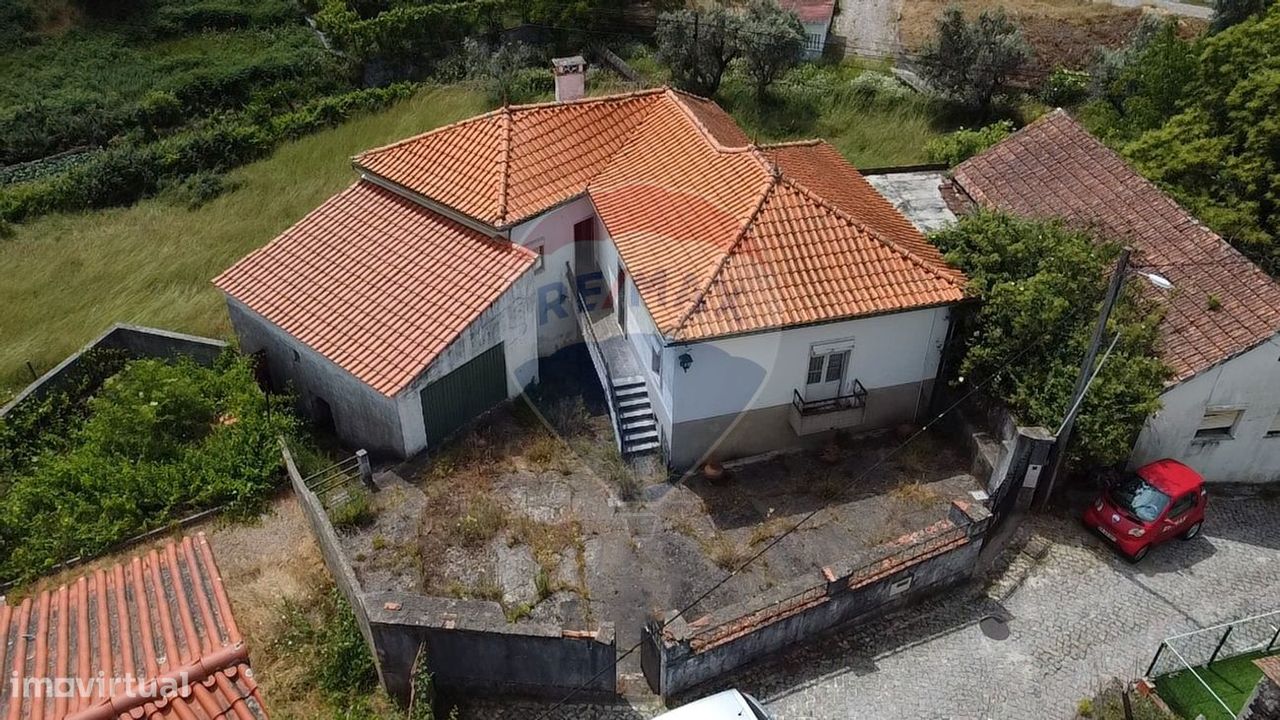 4 bedrooms House in Castanheira de Pera, Portugal No. 184418