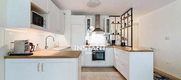 Apartamento de 2 dormitorios en Alfortville, France No. 170795 4