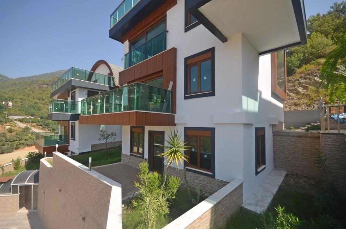 Villa de 7 habitaciónes en Bektas, Turkey No. 45872