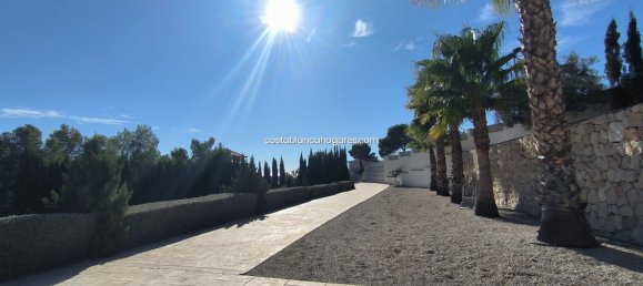 5 bedrooms Villa in Altea, Spain No. 80940 7