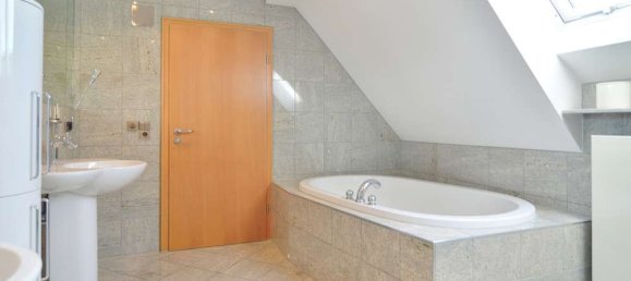 Edificio de 3 dormitorios en Ostalbkreis, Germany No. 96046 24