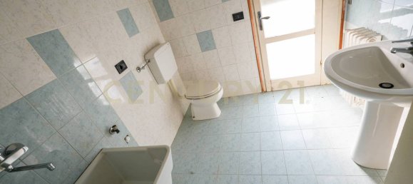 3 bedrooms Apartment in Cerea, Italy No. 270990 11