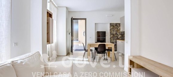 1 bedroom Apartment in Varese, Italy No. 378924 4