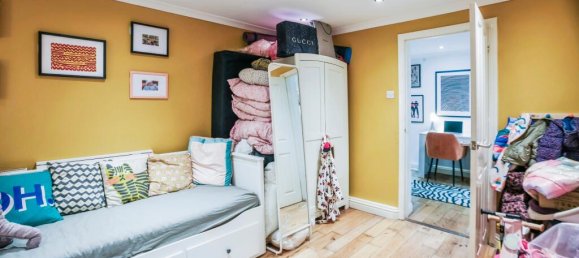 2 bedrooms Apartment in London, United Kingdom No. 10658 6