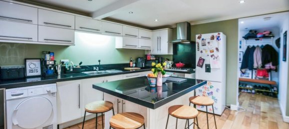 2 bedrooms Apartment in London, United Kingdom No. 10658 34