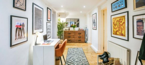 2 bedrooms Apartment in London, United Kingdom No. 10658 10