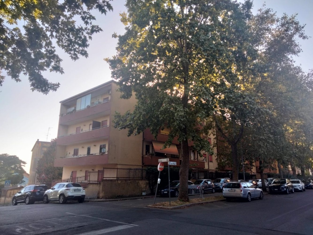 Apartamento T3 em Genzano di Roma, Italy N.º 320935
