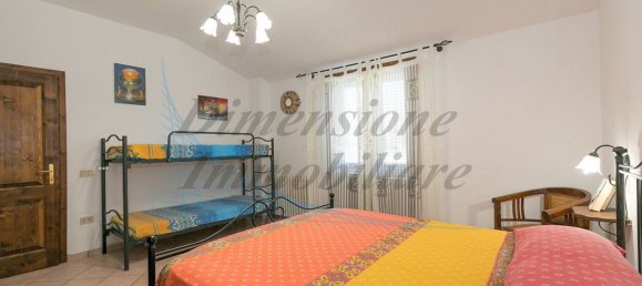 30-Zimmer Haus in Cecina, Italy, Nr. 275582 8