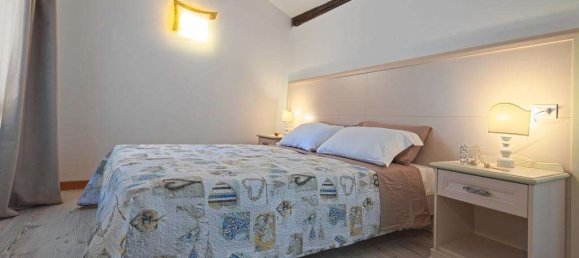 4 bedrooms Apartment in Venice, Italy No. 20319 11