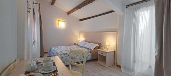 4 bedrooms Apartment in Venice, Italy No. 20319 10