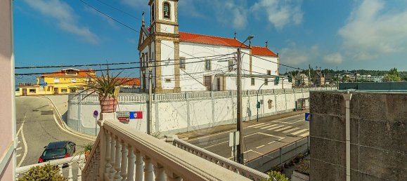 3 Schlafzimmer Haus in Mozelos, Portugal, Nr. 40474 9