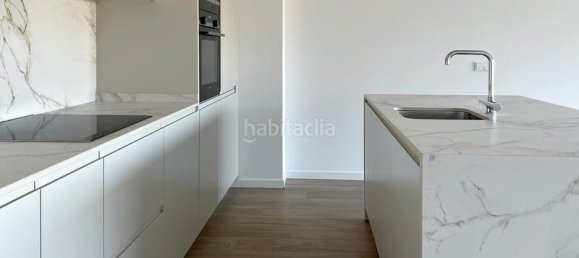 3 bedrooms Apartment in Basque Autonomous Community, Spain No. 172083 13