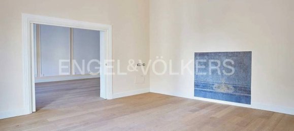 2 bedrooms Apartment in Palermo, Italy No. 132546 3