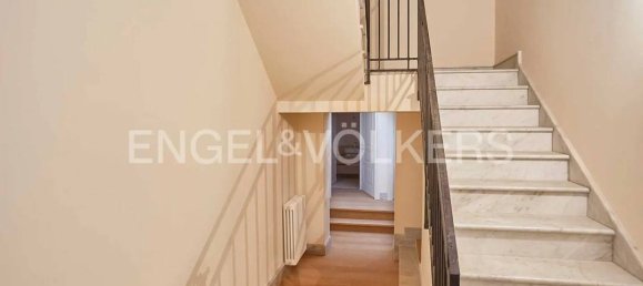 2 bedrooms Apartment in Palermo, Italy No. 132546 5