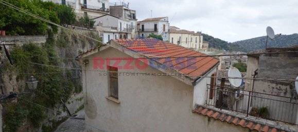 2 bedrooms House in Corigliano Rossano, Italy No. 79678 8