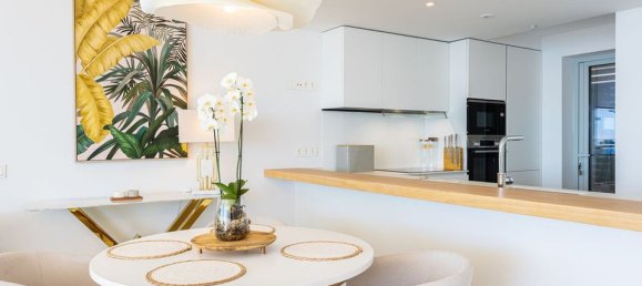 2 Schlafzimmer Penthouse in Fuengirola, Spain, Nr. 179976 3