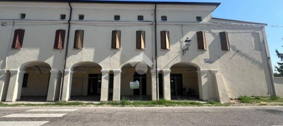 5 غرف نوم منزل في San Giacomo delle Segnate, Italy رقم 322976 3