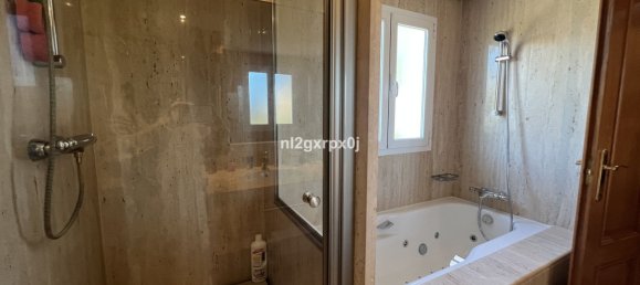 Дом с 3 спальнями в Эстепона, Испания № 140582 30