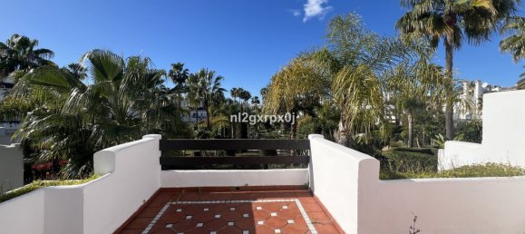 Дом с 3 спальнями в Эстепона, Испания № 140582 19