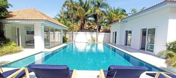 12 bedrooms Cafe / restaurant in Pattaya, Thailand No. 8611 19