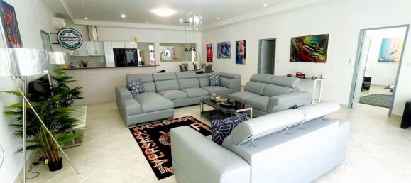 12 bedrooms Cafe / restaurant in Pattaya, Thailand No. 8611 7