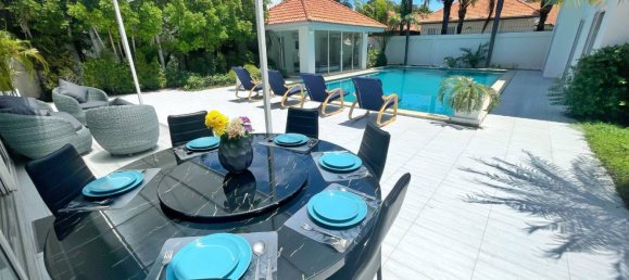 12 bedrooms Cafe / restaurant in Pattaya, Thailand No. 8611 5